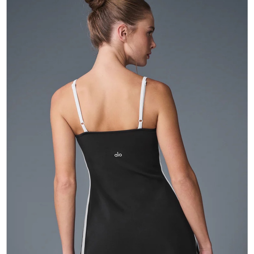 NWT ALO Yoga Airbrush Streamlined Dress in Black/White Size XS - Picture 2 of 7